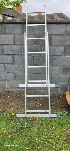 Light ladder