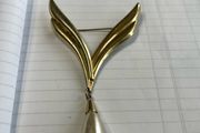 Brooch