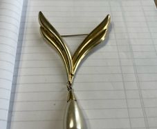 Brooch