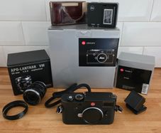Leica M10