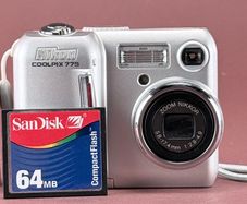 Nikon Coolpix 775 2MP Digital Camera