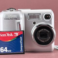 Nikon Coolpix 775 2MP Digital Camera