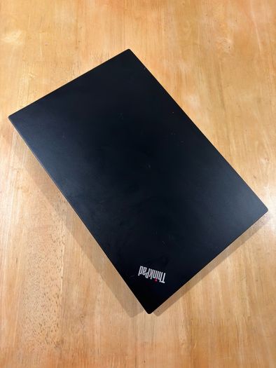 Lenovo Thinkpad E15 core i5 gen10