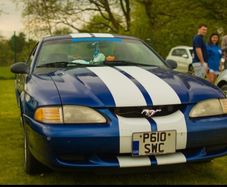 Ford mustang import V6