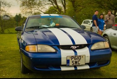 Ford mustang import V6