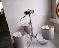 Ceiling light fixture
