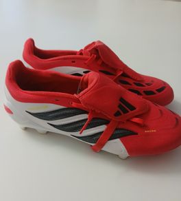Predator football boots size 6