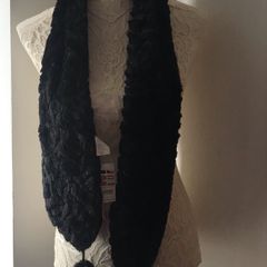 Claire's scarf black faux fur - New with tags