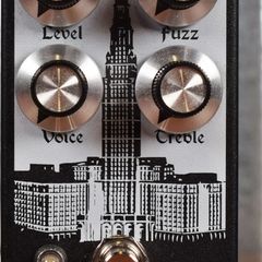 Terminal fuzz Earthquaker pedal