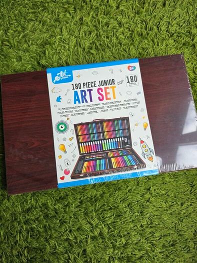 180-Piece Junior Art Set.Brand new
