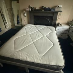 Bed frame and matress