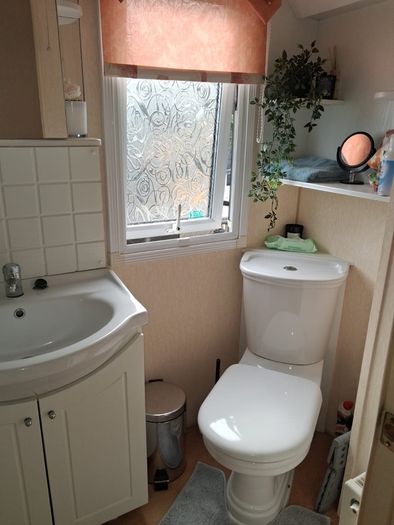 2 bed mobile home