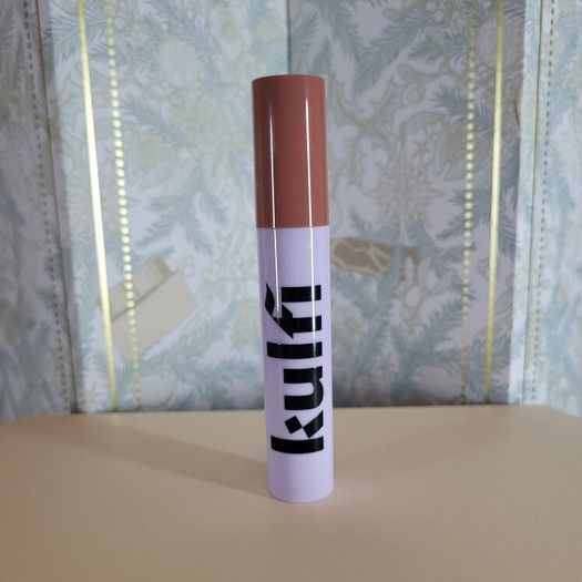 Kulfi Beauty Lassi Lips Staining Lip Oil in Rose (3.8ml)