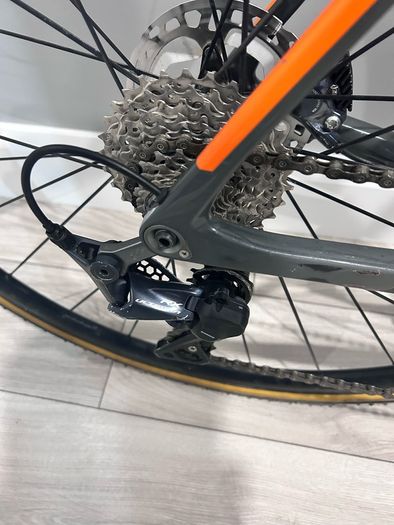 cube cross race