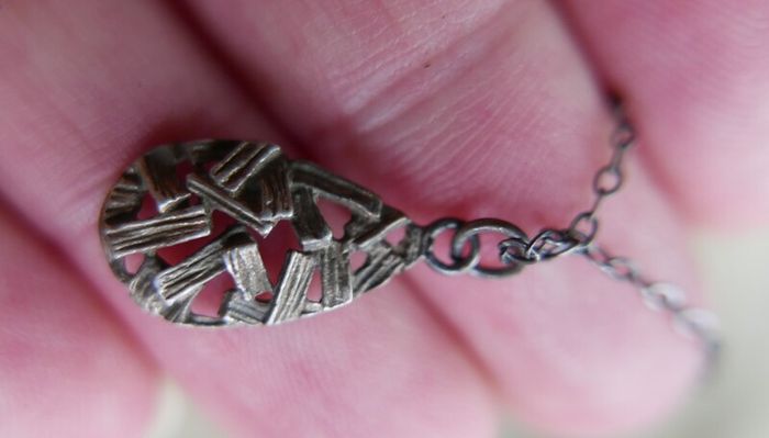 Vintage Sterling Silver 925 Leaf Drop Fine Silver Pendant and Necklace 1,7g L-8,5"