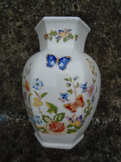 Aynsley Cottage Garden vase, China, Aynsley China, Home decor, Vase