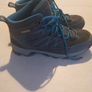 Womens hiking boots Image 2