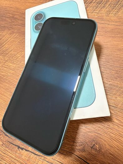 iPhone 16 mint condition simfree