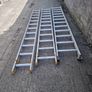 Triple extension ladder Image 2