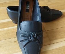 Ladies loafers