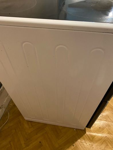 Freestanding Electric Cooker / Oven
