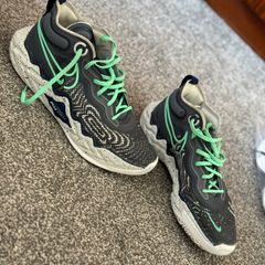 Nike GT