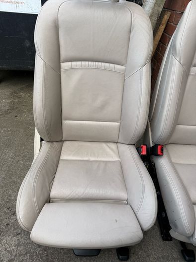 BMW F10 LCI Front M-Sport seats