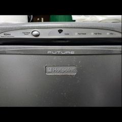 Hotpoint RZA64 Upright Freezer