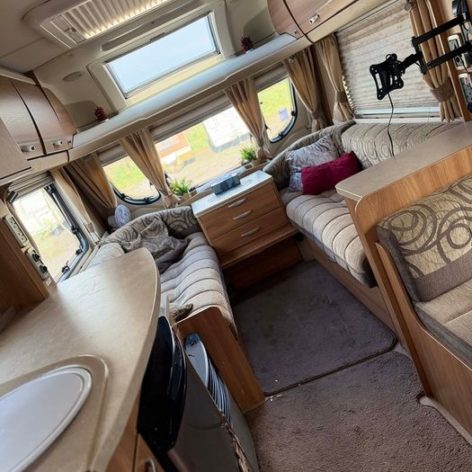 Caravan- Swift Challenger 530