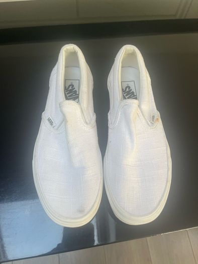 womans runners vans.