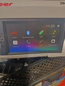 Pioneer radio