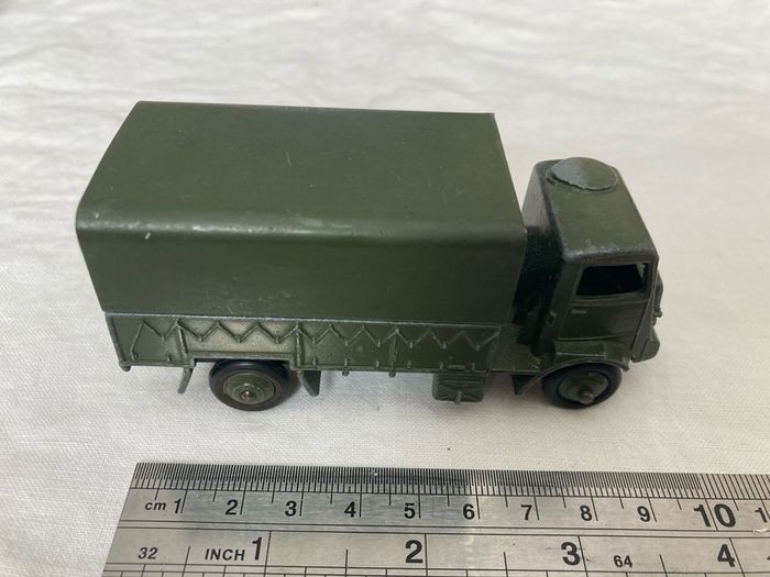 Dinky 623. Army covered wagon. Bedford QL. 1954/63.