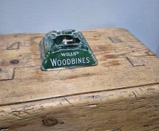 Wills Woodbine glass ashtray
