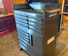 tool box 41inch wide 53inch tall without the wheels on