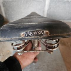 brooks antique bicycle saddle