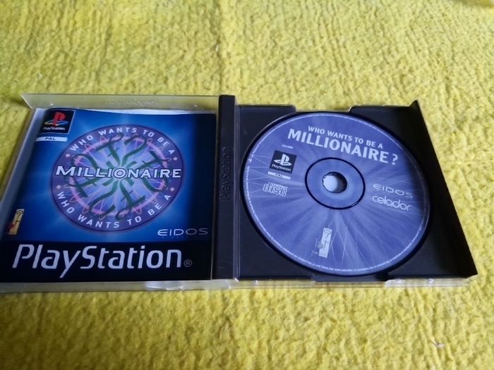 Who wants to be a millionaire PlayStation1 ps1 PlayStation2 ps2 games Original