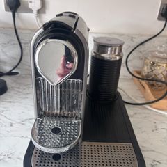 nespresso machine with frother