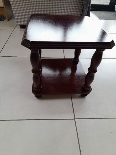 Lamp Table