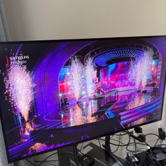 LG 49" 4K Professional Monitor (49UH5F-H) - Mint Condition with Stand & Remote