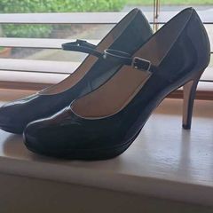 Hogl Luxury Black Patent Mary Jane Heels Size 4  EU 37