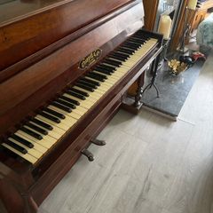 Chappell & Co piano