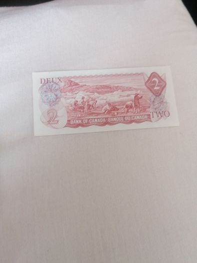 UNC 1974 Canada 2 Dollars Banknote