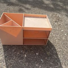 desk organiser