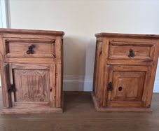 Set of 2 pine lockers