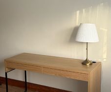 IKEA MICKE Desk 142cm - Oak Effect