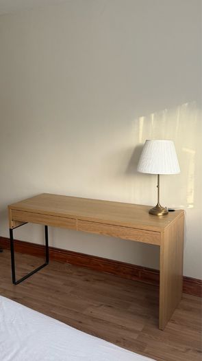 IKEA MICKE Desk 142cm - Oak Effect