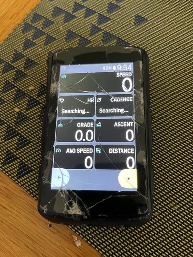 Hammerhead Karoo 2 k2 100% working but with broken screen, can deliver around Dublin