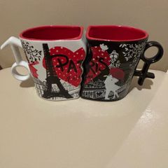Paris Glam: Paris je Taime Black and White Interlocking His & Hers Mug Set