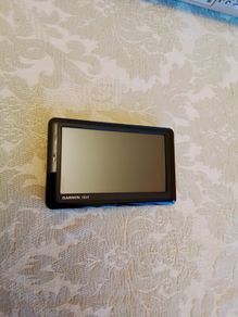 Garmin Nuvi 1410 & Accessories.