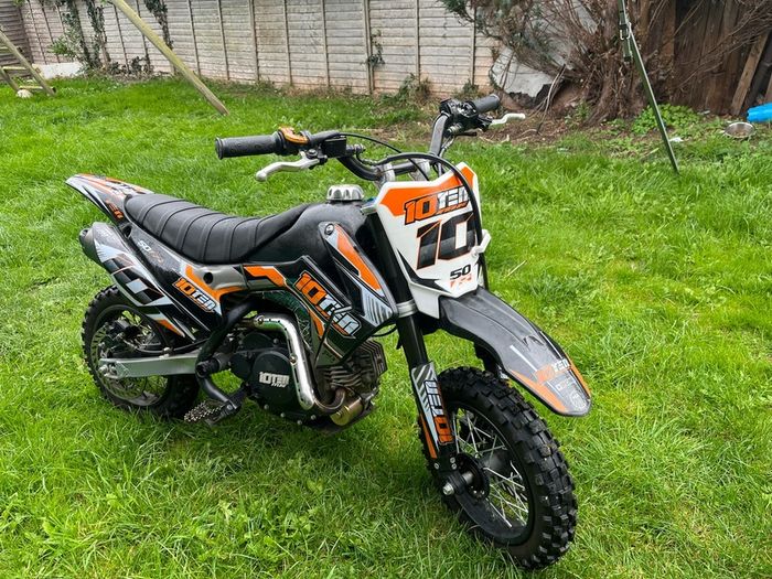 10 ten 50 cc dirt bike